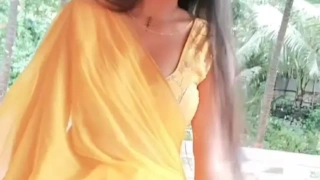 Actress Natasha Rajeswari aka Ridhi Tiwari Exposing Her Big Nude Tits In Leaked MMS Scandal