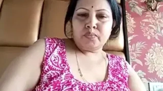 Busty Milf In Duster Fully Nude Pinching Nipples Boobs Pressed And Pussy Show On Stripchat Live