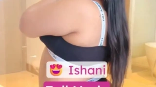 ISHANI Gives Blowjob to Photographer & Shower Full Nude Scene