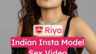 Indian Model Riya NUDE Blowjob Sex Video Tight Pussy Fucked